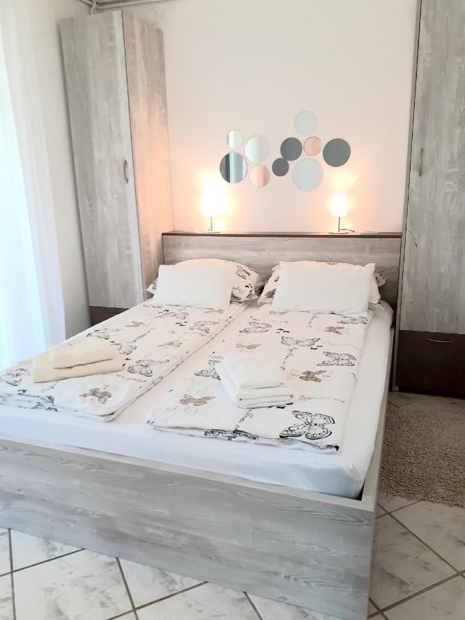 Apartment Steblaj Pula Extérieur photo